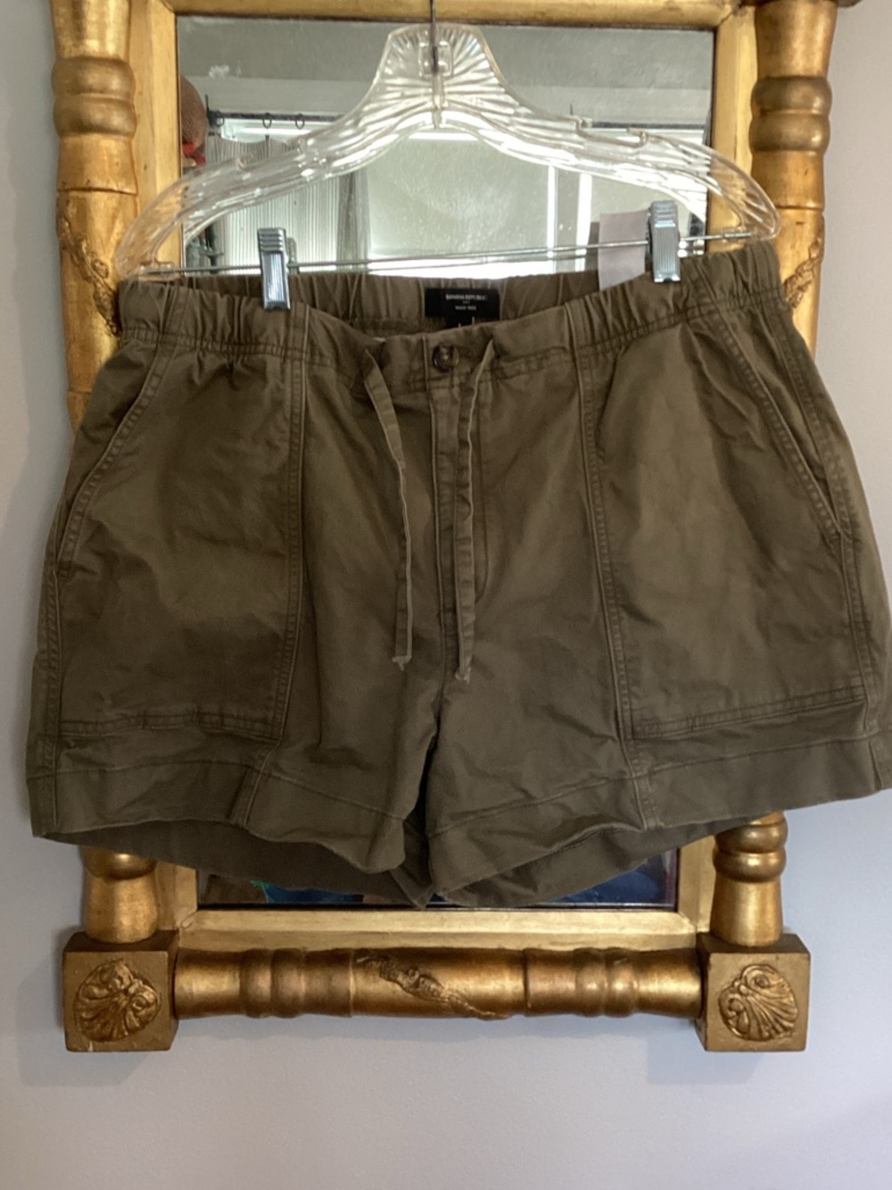Banana Republic greenish khaki high rise shorts L